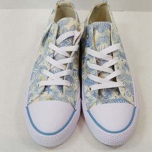 Air walk Sneakers for the Ladies